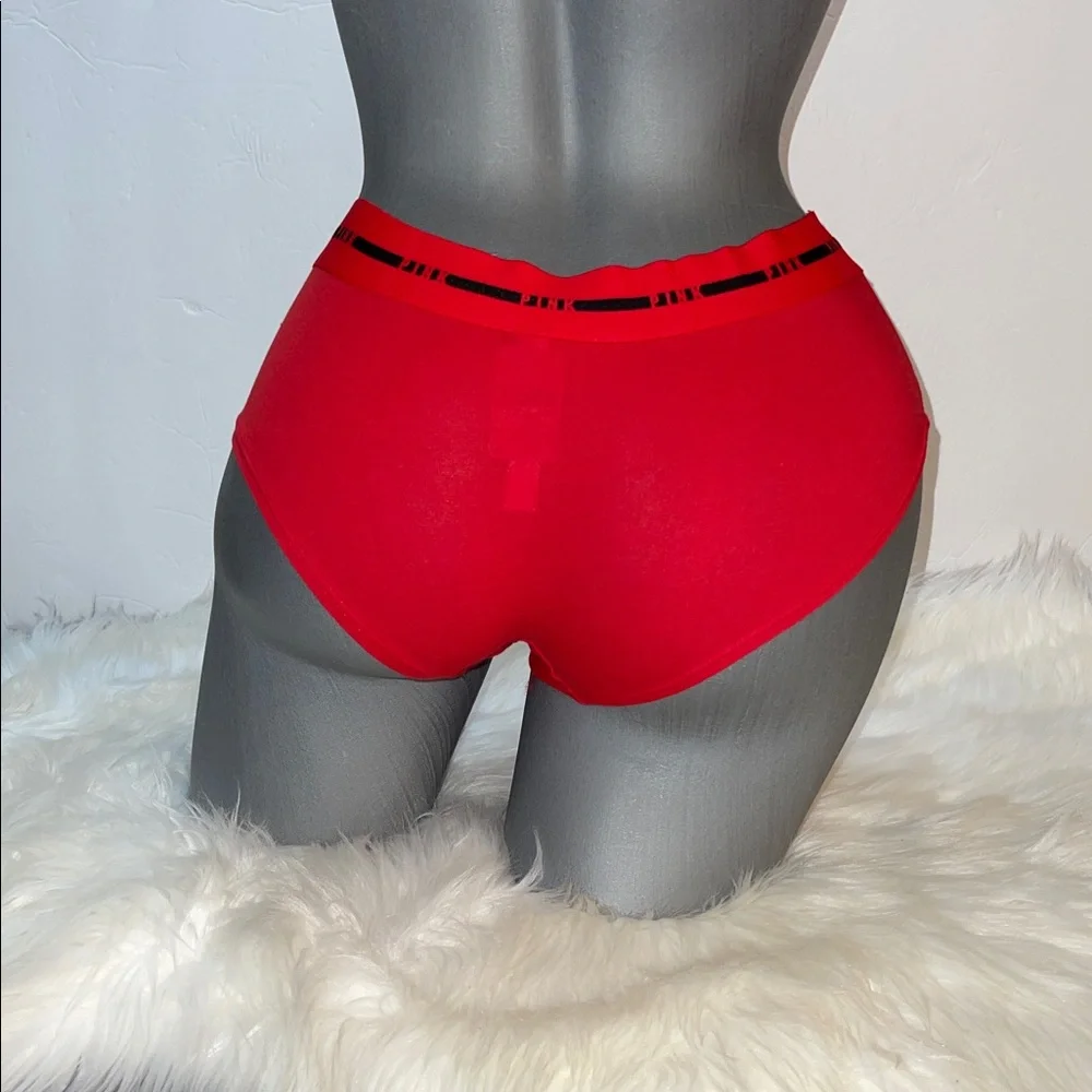 Victoria’s Secret Pink Logo Hipster Underwear Panty. NWT